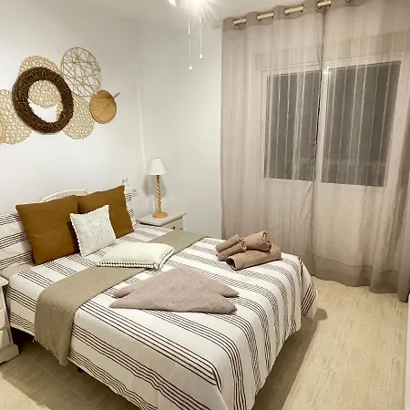Wyjatkowy Apartament Z Basenem, Placem Zabaw, Blisko Morza 아파트