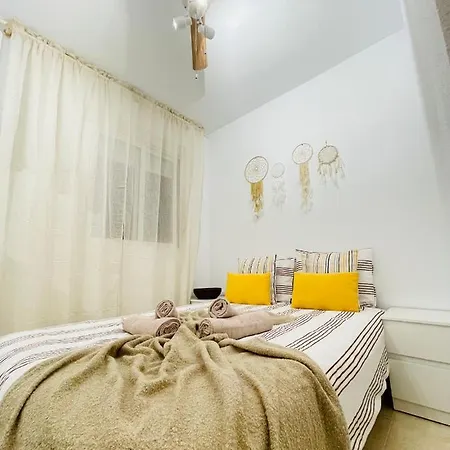 Wyjatkowy Apartament Z Basenem, Placem Zabaw, Blisko Morza * 또레비에하